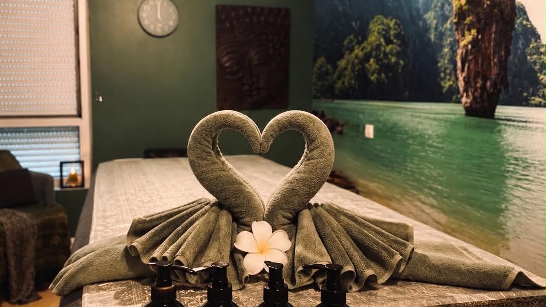 Décoration thaïlandaise de la salle de massage